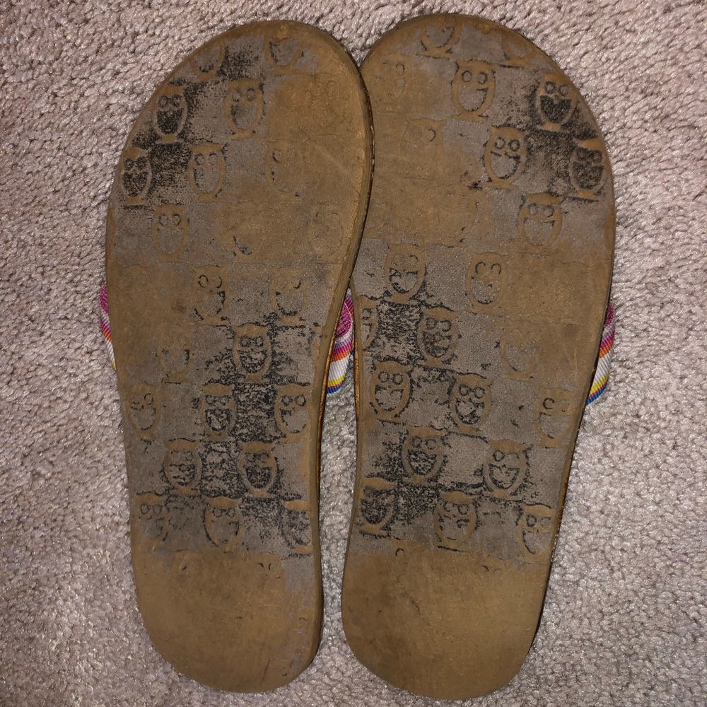 Extremely comfortable flip flops! - Picture 2 of 3